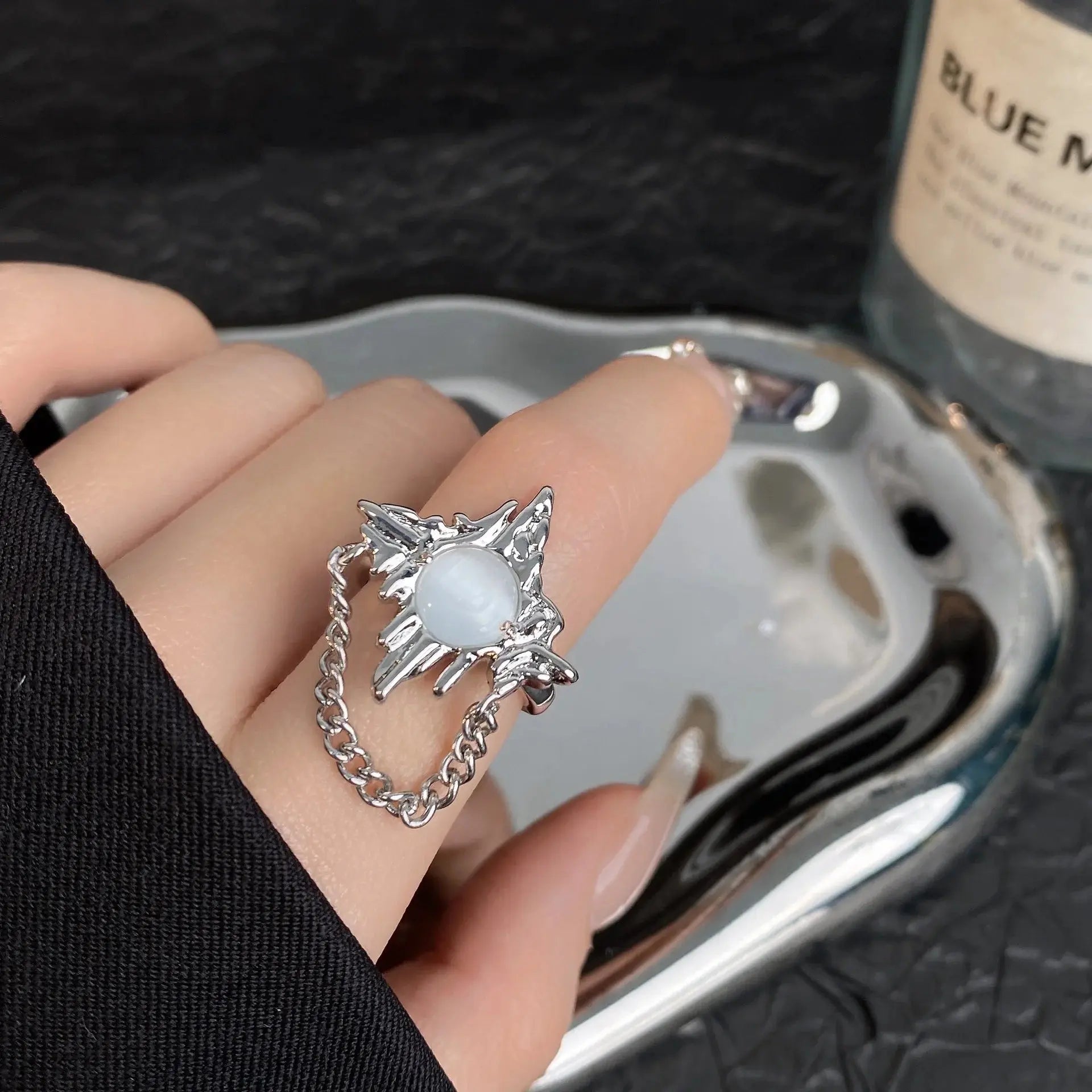 Vintage Irregular Pearl Open Ring for Women Men Punk Gothic Sliver Alfa fammily store